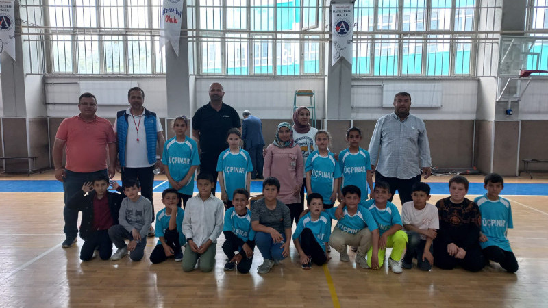 Üçpınar İlkokulu öğrencilerinin büyük başarısı, il 3'üncüsü oldular