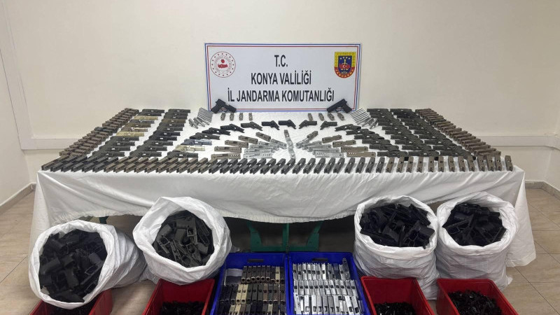Beyşehir'de yasa dışı silah ticaretine darbe!