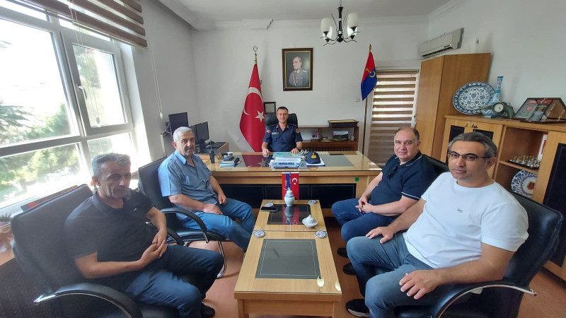  İlçe Jandarma Komutanına “hayırlı olsun” ziyareti