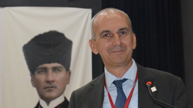  Akar: “Yine ne cinlik peşindesiniz?”