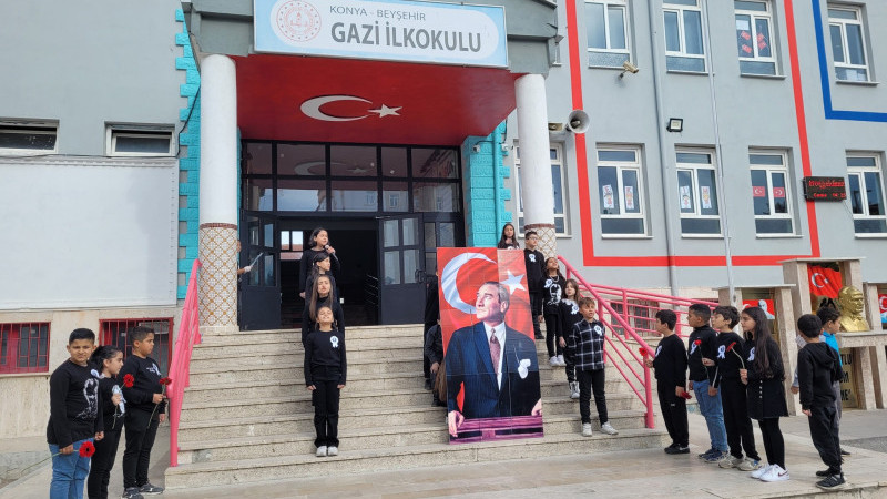 Atatürk,Beyşehir ve Derebucak'ta da özlemle anıldı