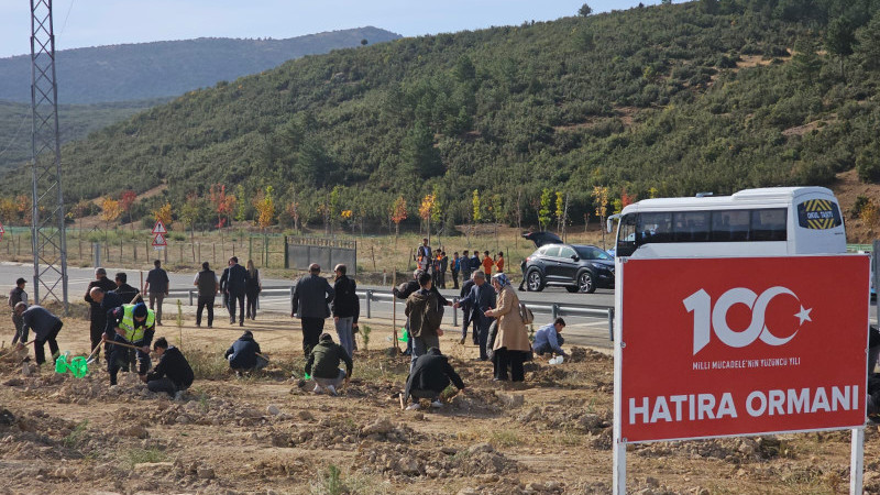 Beyşehir’de milli mücadelenin 100.yılı anısına hatıra ormanı oluşturuldu