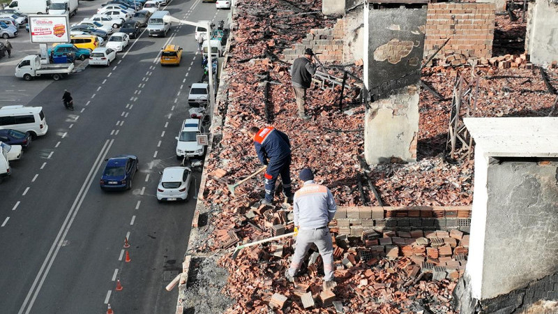 Beyşehir'deki yangının izleri siliniyor