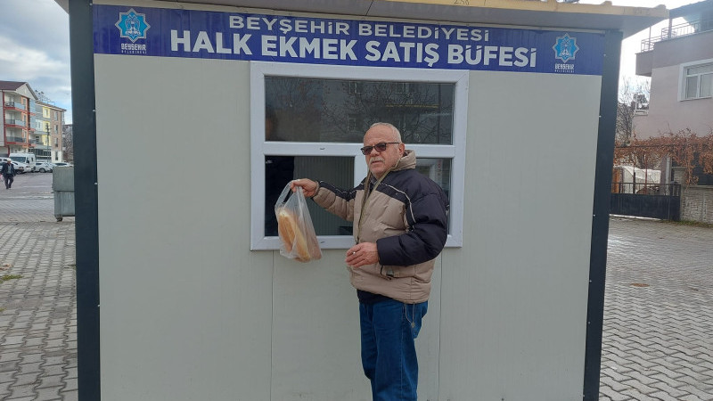 Beyşehir'de ekmek ucuzladı, 4 lira oldu