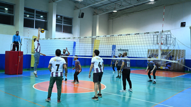 Birimlerarası voleybol turnuvası heyecanı