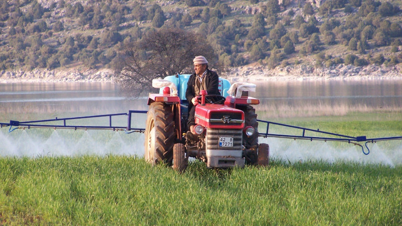 Çiftçiye 1 milyar 975 milyon liralık destek