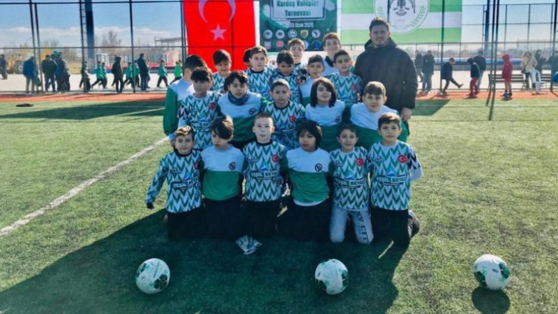 Bu spor okulunda geleceğin yıldız futbolcuları yetişecek