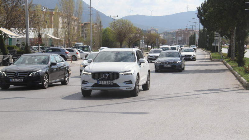 Yeni Konya Antalya kara yolunda bayram dönüşü trafik yoğunluğu