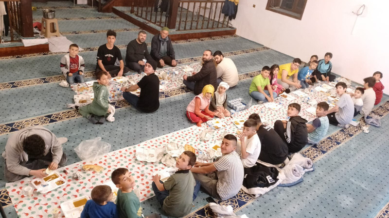 Hüyük’te Kadir Gecesi iftar buluşması