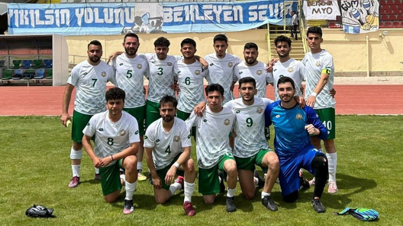 SÜ Beyşehir Ali Akkanat MYO’da şampiyonluk sevinci