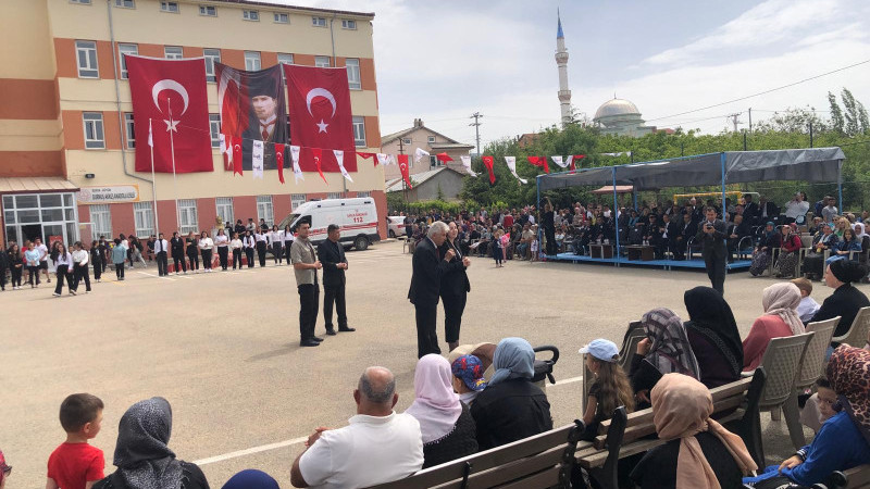 Hüyük ve Derebucak’ta bayram kutlamaları