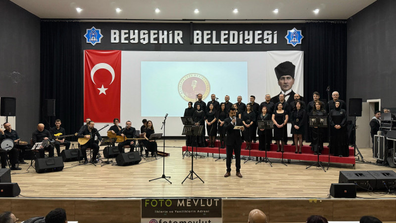 Beyşehir’de Neşet Ertaş rüzgarı esti