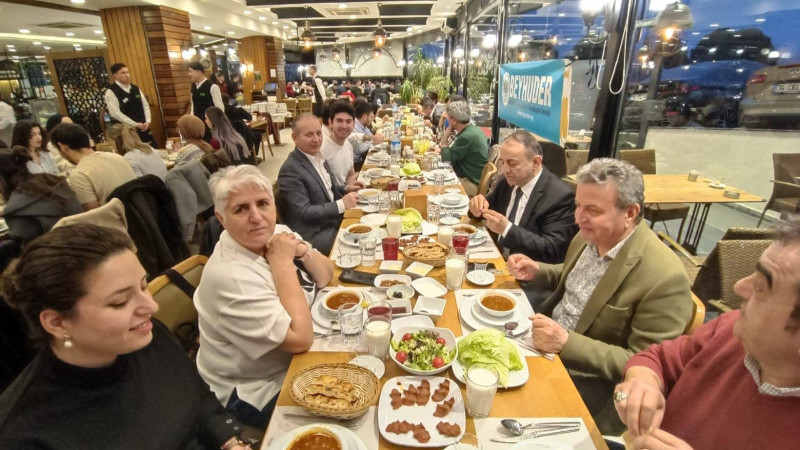 İstanbul'da yaşayan Beyşehirliler iftarda buluştu