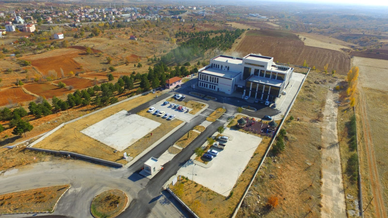 Hüyük Devlet Hastanesi yeni uzman hekimlere kavuştu