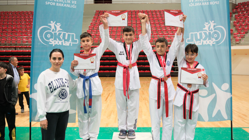 Ömer Kaan Taekwondoda Konya şampiyonu oldu!