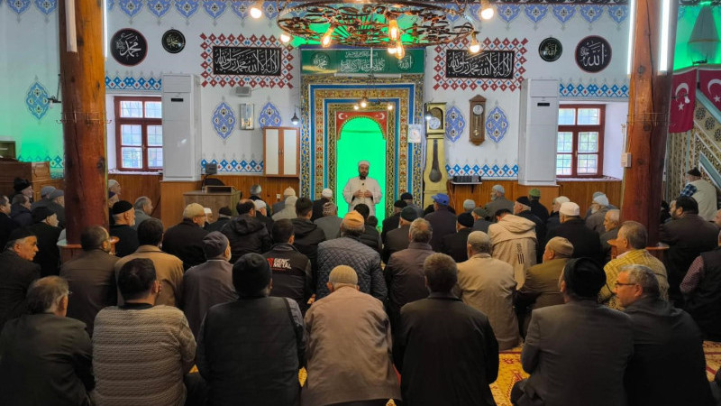 Mahalle sakinleri rahmet için dua etti