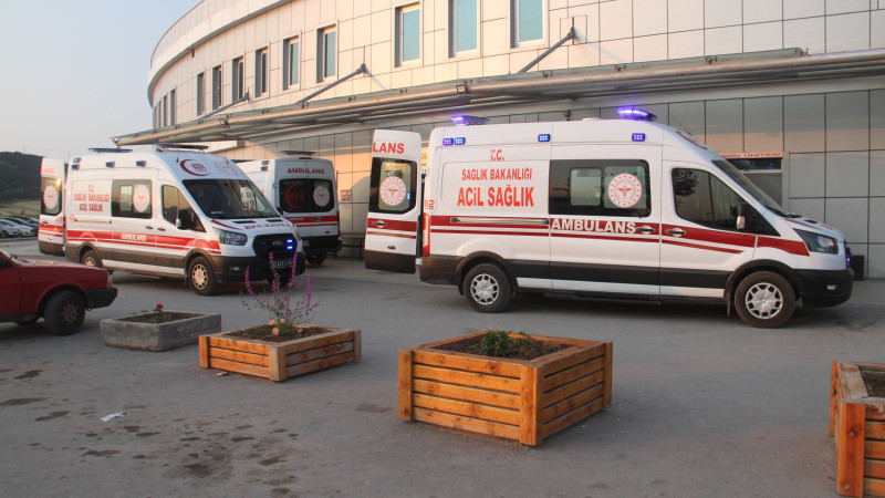 Kayıp kurbanlığını ararken düşen besici ateş alan tüfekle vuruldu