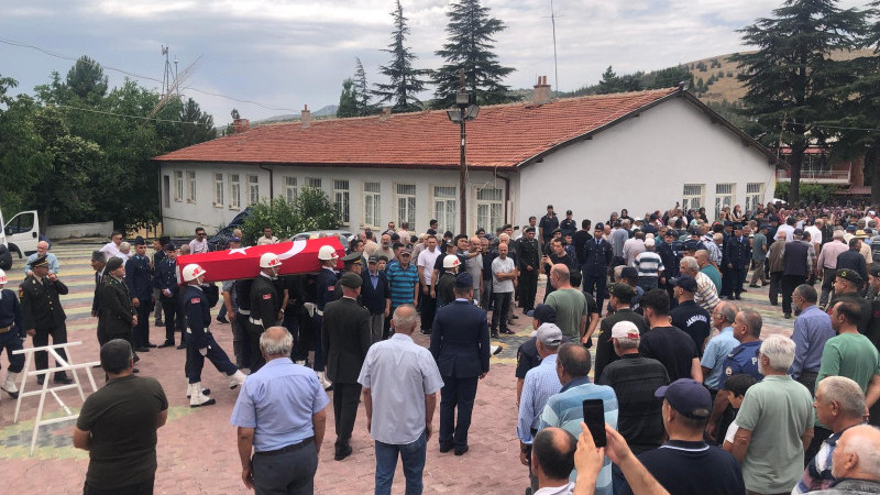 Kıbrıs gazisi Hüyük’te törenle toprağa verildi