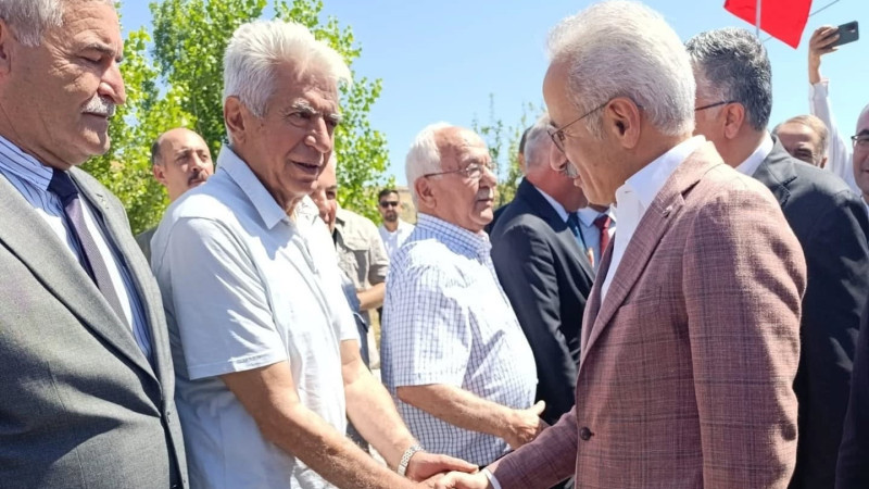 Başkan Sefer, bu sefer bakana yol taleplerini iletti