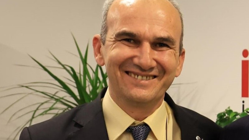 Akar: 