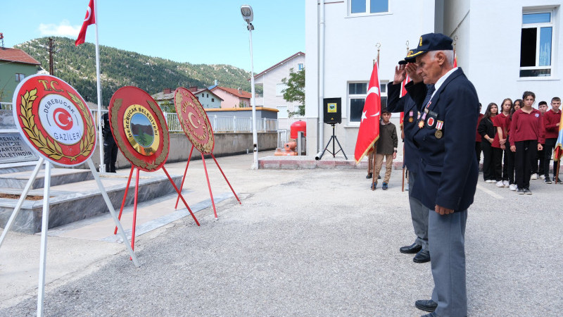 Vatan savunmasında canlarını ortaya koyan kahraman gazilerin günü