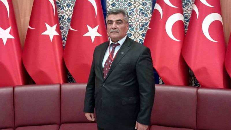 MHP'li başkan görevinden istifa etti