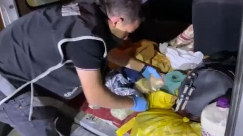 Polisten dev operasyon! Tarihi eserleri yurtdışına kaçıracaklardı
