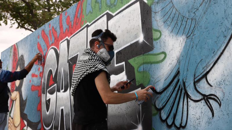 Gönüllü grafiti sanatçıları 