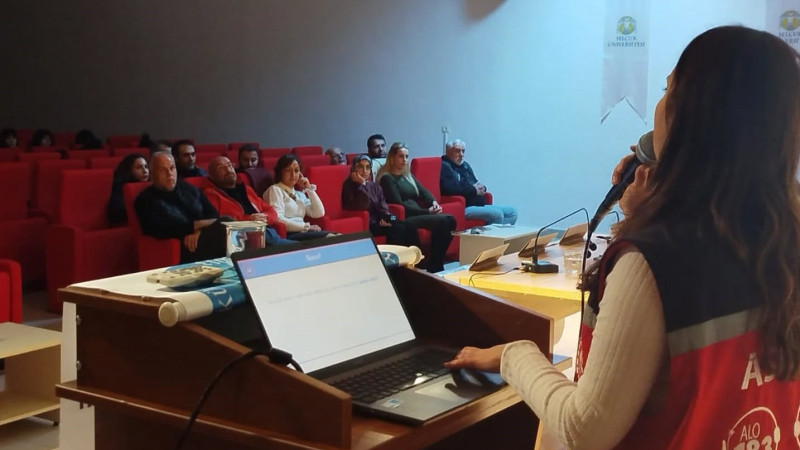 Engel olma, farkında ol! Farkındalık mesaisi sürüyor