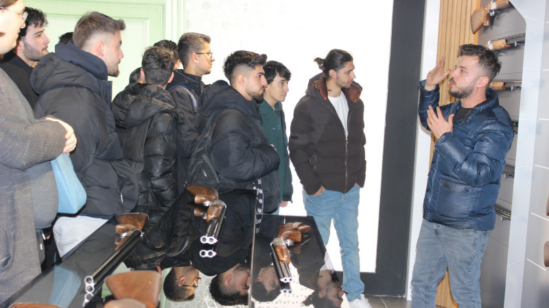 Dünya markaları öğrencilerle buluştu!