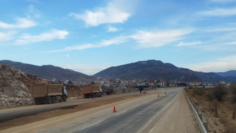 Beyşehir Antalya kara yolu 2 gün 12 saat süreyle ulaşıma kapanacak