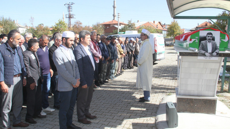 Kazada hayatını kaybeden İŞKUR il müdürüne memleketinde acı veda